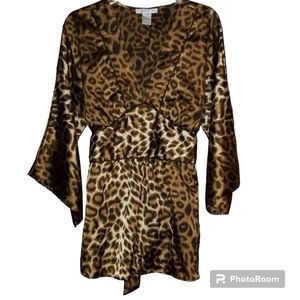 Leopard Print Size 1X Tunic Top Kimono Sleeves Lavendar Star